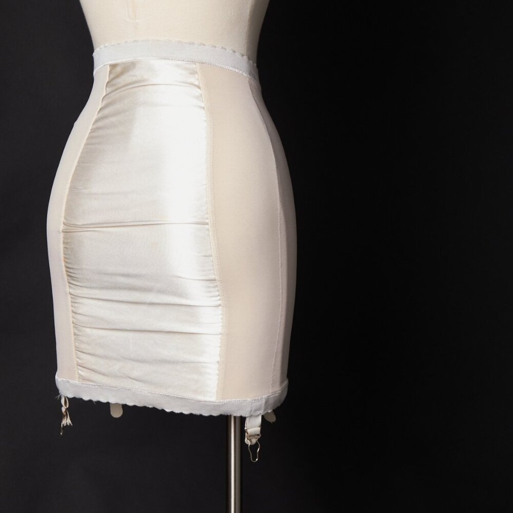 Deadstock Vintage 1950s Girdle With Garter Clips